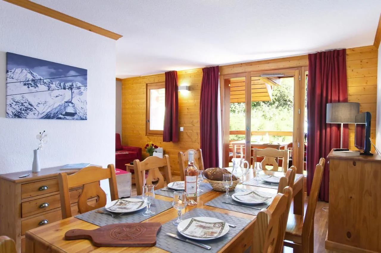 Aparthotel Residence Odalys Le Hameau Et Les Chalets De La Vallee D'Or Valloire