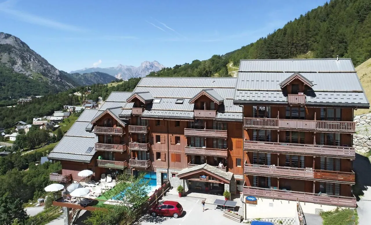 Residence Odalys Le Hameau Et Les Chalets De La Vallee D'Or Valloire