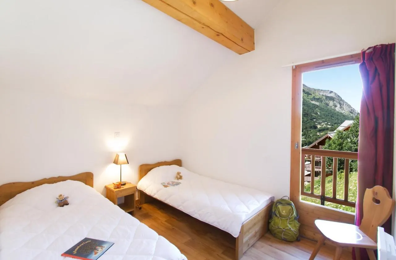 Residence Odalys Le Hameau Et Les Chalets De La Vallee D'Or Valloire Aparthotel