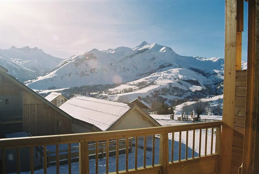 Residence Odalys Le Hameau Et Les Chalets De La Vallee D'Or Valloire Aparthotel