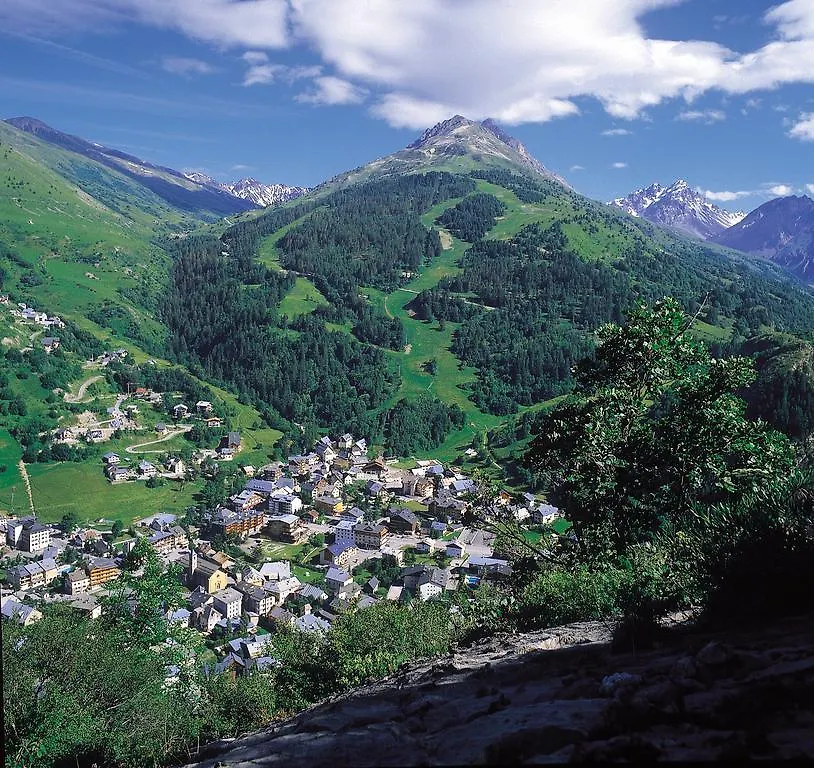 *** Aparthotel Residence Odalys Le Hameau Et Les Chalets De La Vallee D'Or Valloire France