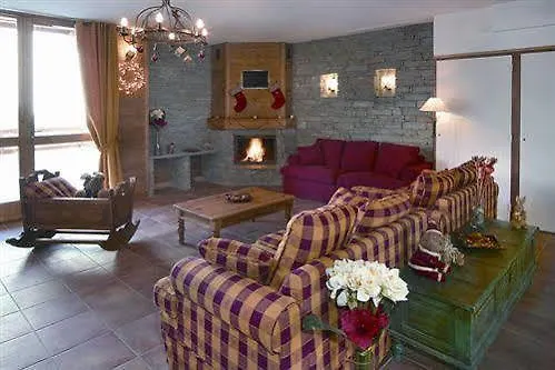 Residence Odalys Le Hameau Et Les Chalets De La Vallee D'Or Valloire