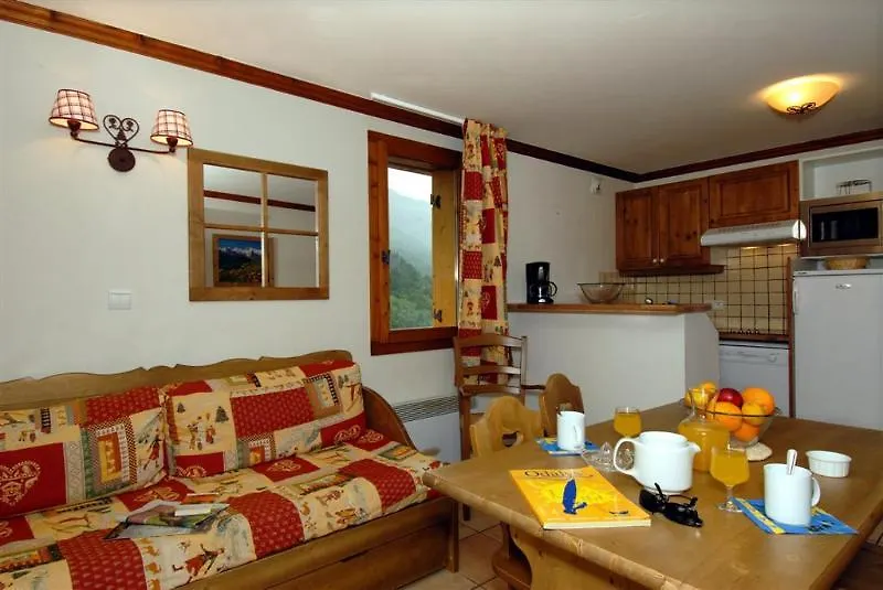 Residence Odalys Le Hameau Et Les Chalets De La Vallee D'Or Valloire